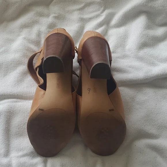 Vince Camuto open toe heels 👠 - Picture 5 of 12